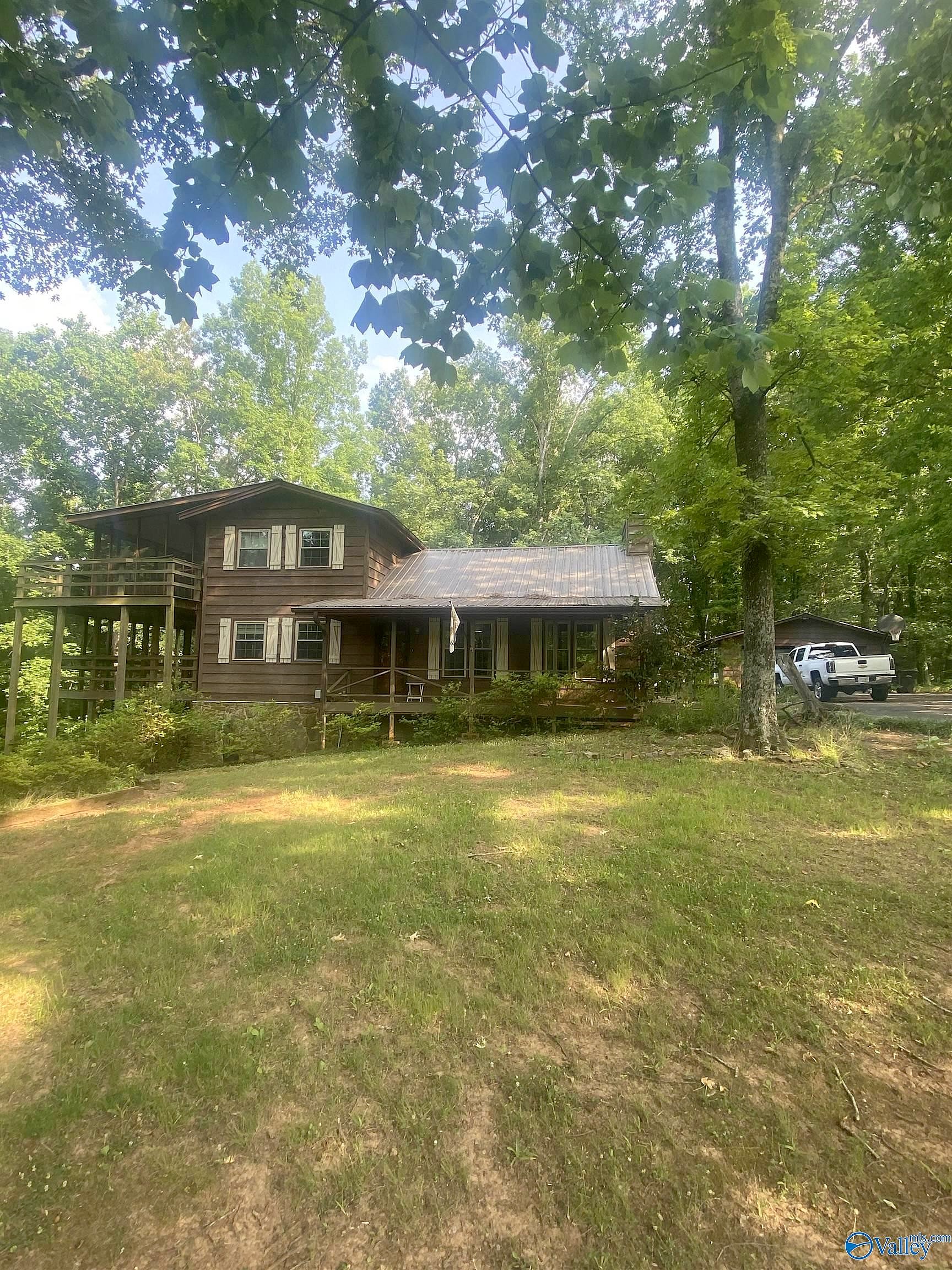 Main image