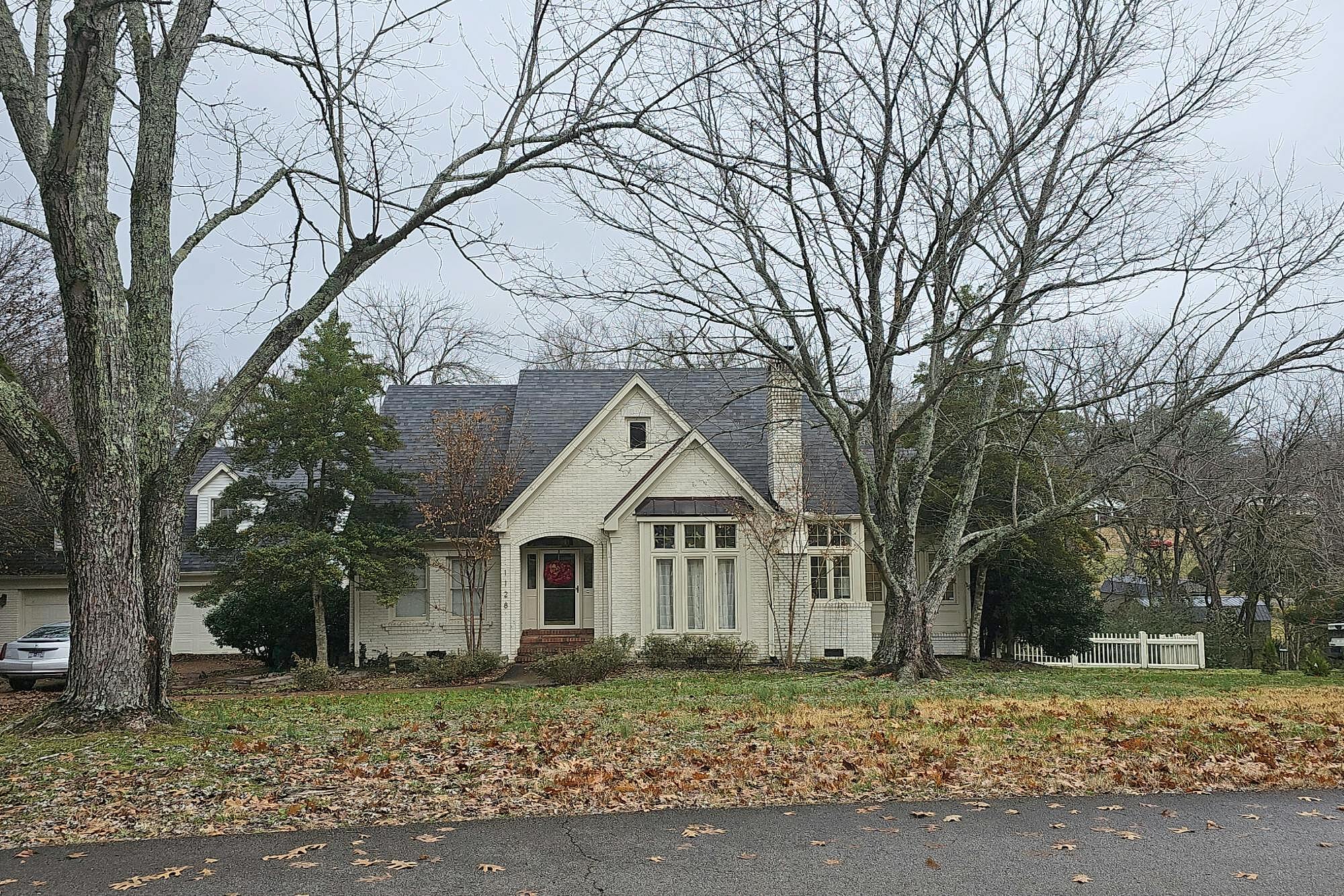Main image