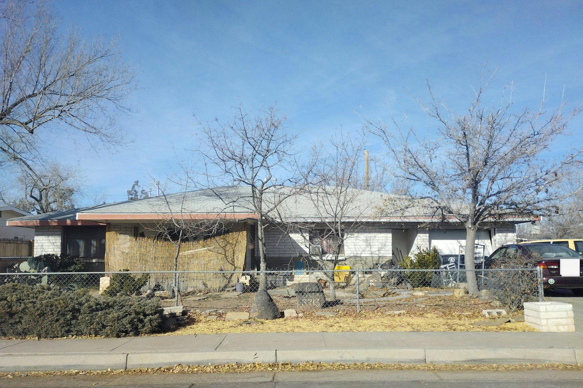 Main image
