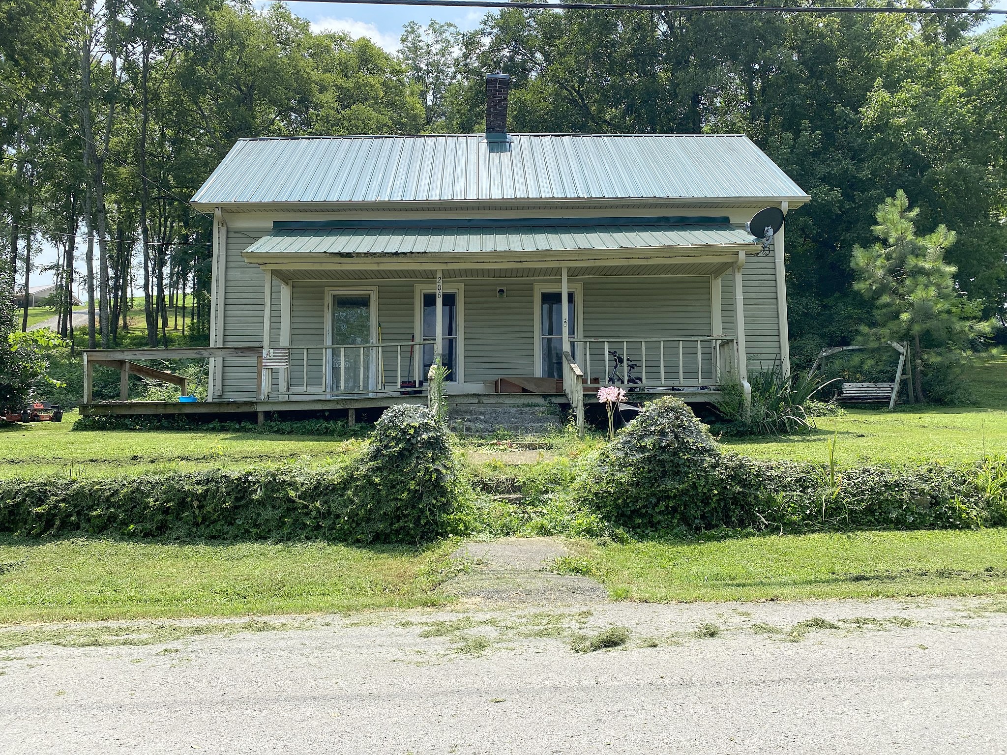 Main image