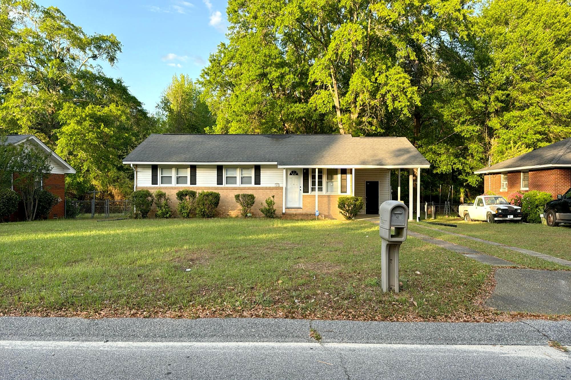 Main image