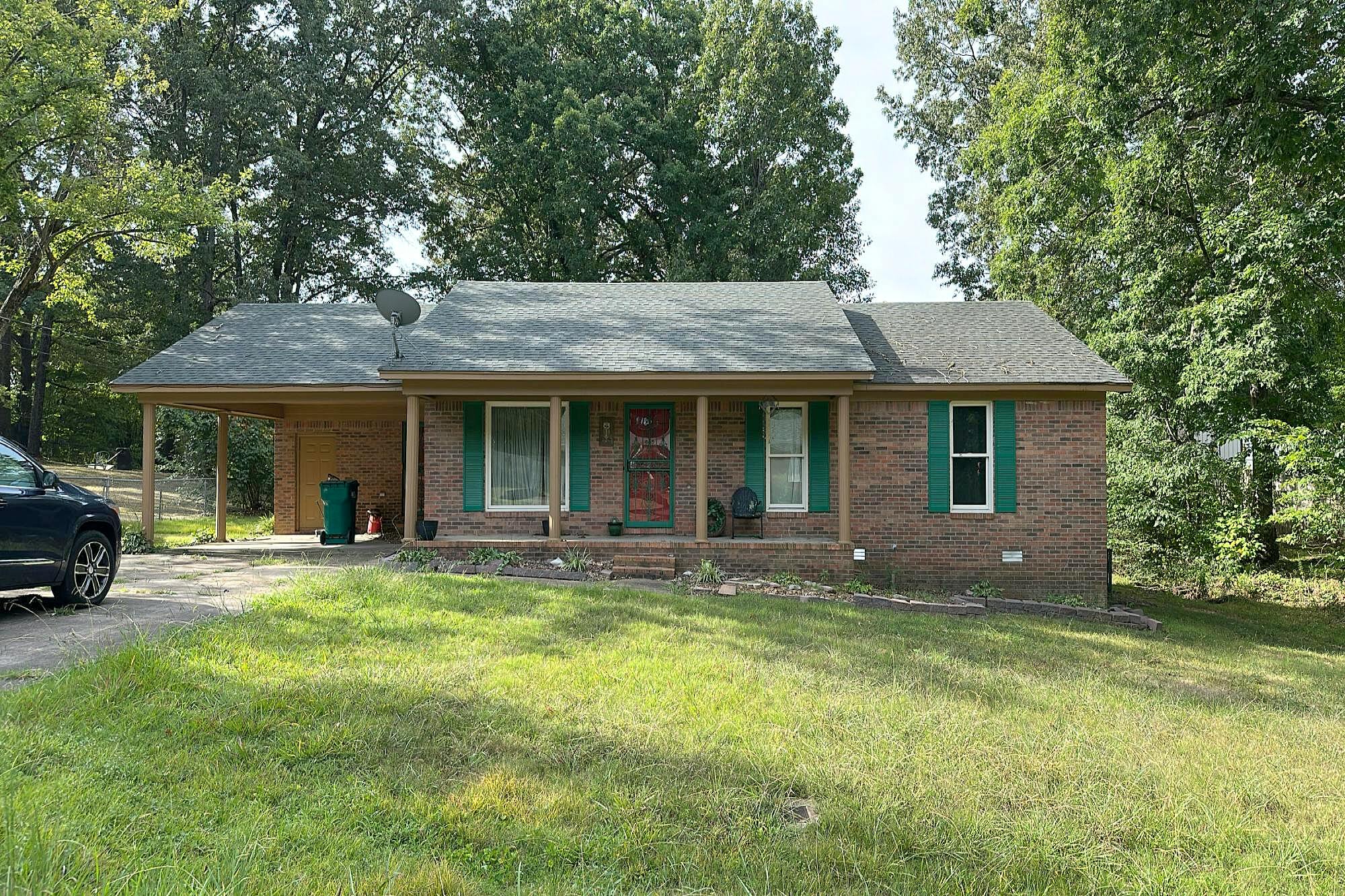 Main image