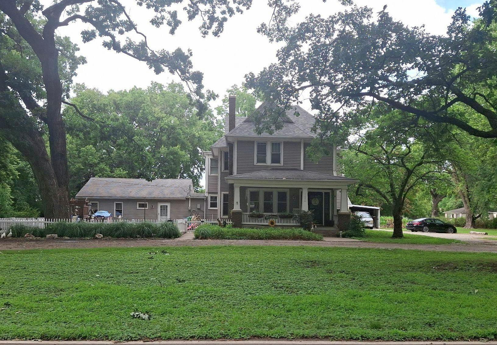 Main image