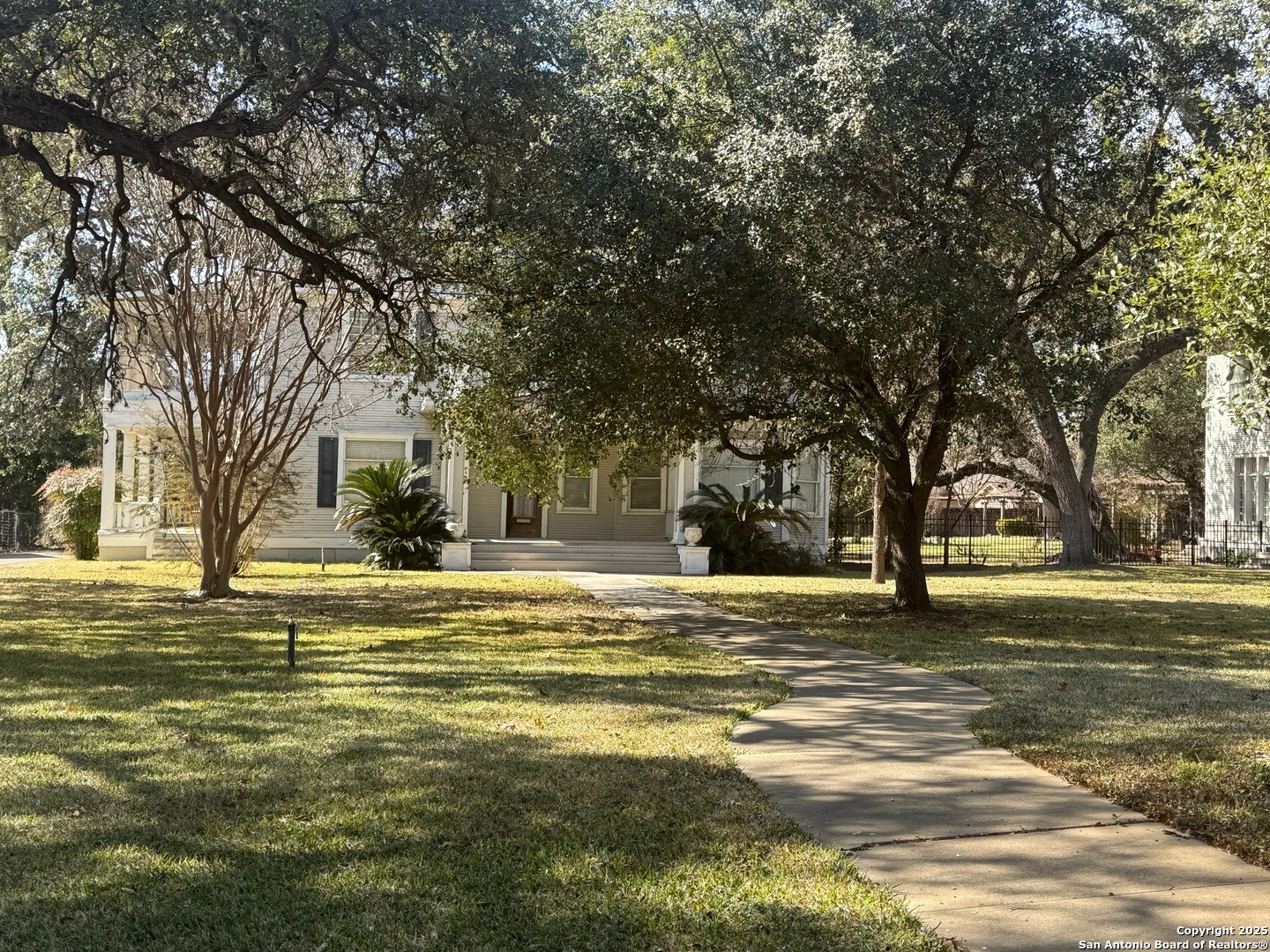 property thumbnail