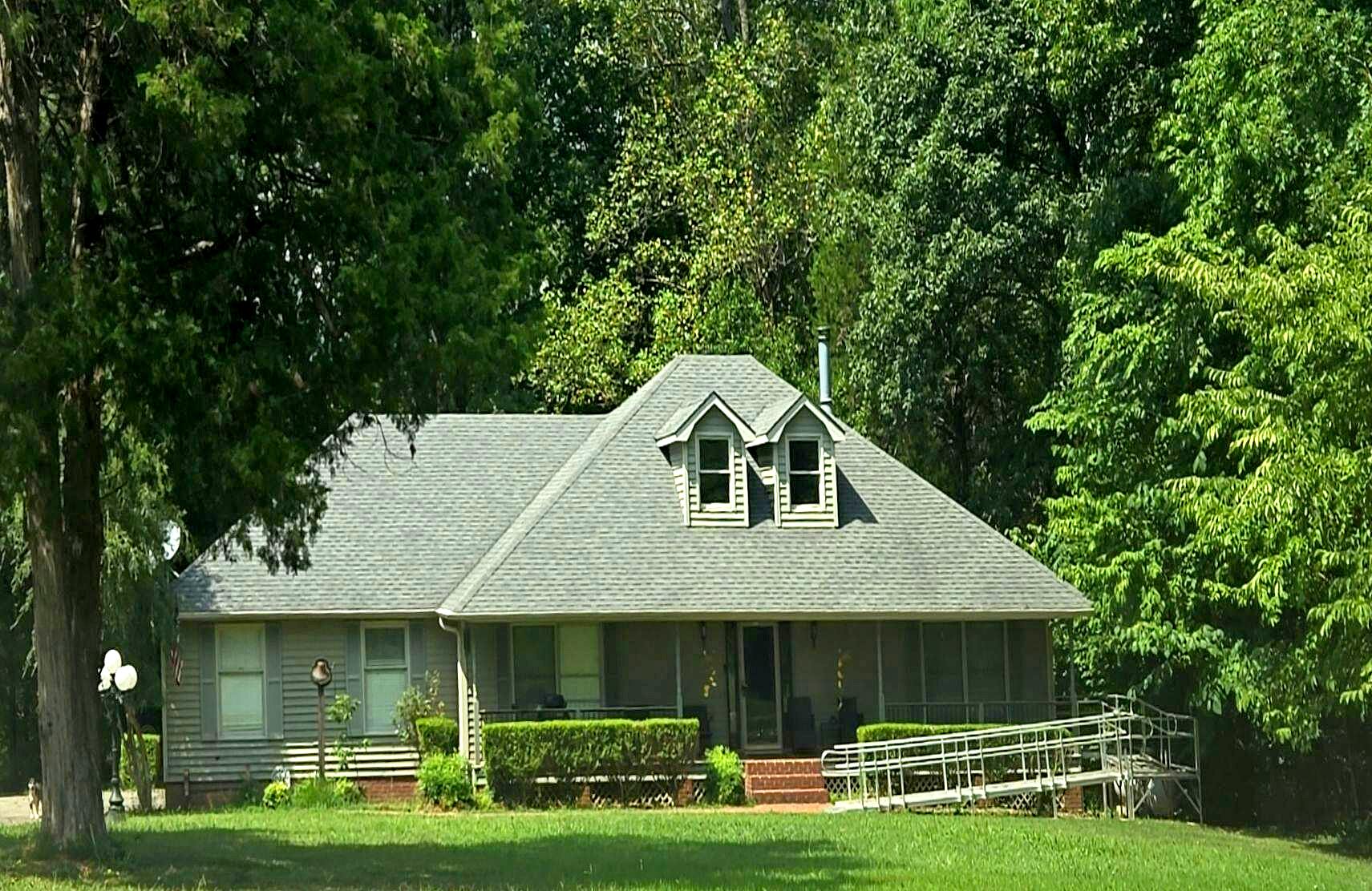 Main image